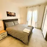 Stella Marina Apartment *